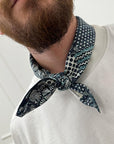 Bandana stampata con etichetta logo