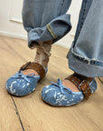 Ballerine in denim con rotture
