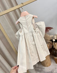 Vestito nude con fiocco