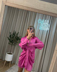 Vestito mini rosa arricciato con fusciacca