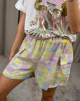 Shorts cargo sfumato limone, lilla con tasche