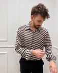 Camicia beige fantasia moro e cioccolato in raso