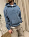 Felpa blu avio con cappuccio e logo ricamato