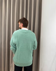 Maglia oversize scollo a punta
