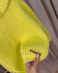 Maglione lime colletto a balze