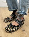 Ballerine in denim con rotture
