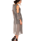 Vestito a quadretti con spalle scoperte