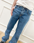 Jeans lavaggio medio con cuciture camel