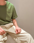 Pantalone chino sabbia con pinces