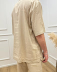 Camicia beige con tasche in misto lino