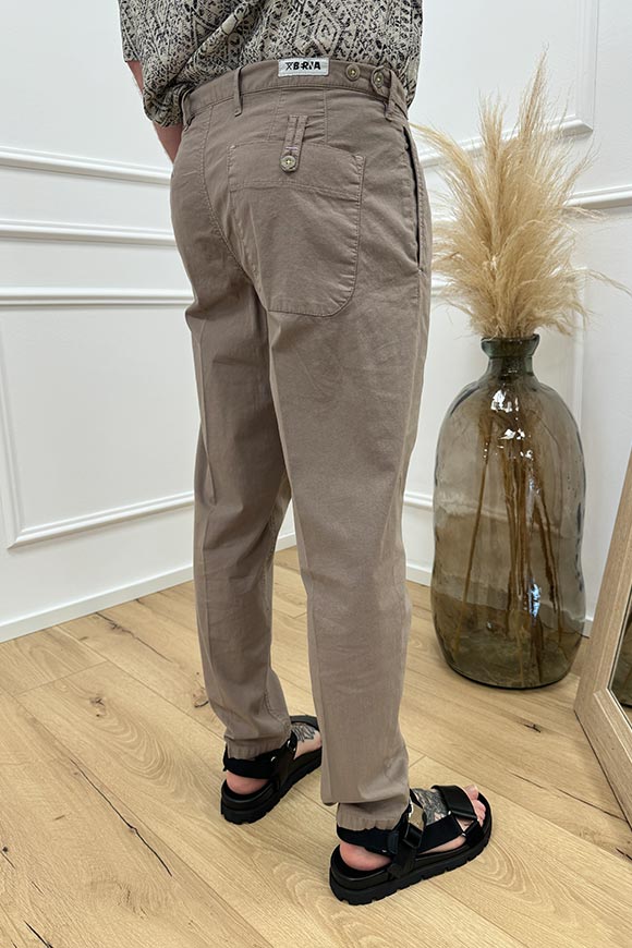 Pantaloni fango in misto lino e cotone