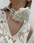 Choker panna con fiore